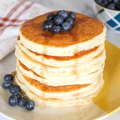 Easy Bisquick Vegan Pancakes - No Eggs, Dairy-Free - By Kelsey Smith Pancakes With No Eggs, Vegan Bisquick, Vegan Bisquick Pancakes, Bisquick Pancake Recipe, Easy Homemade Pancake Recipe, Bisquick Pancakes, Easy Homemade Pancakes, Alpha Gal, Freeze Pancakes