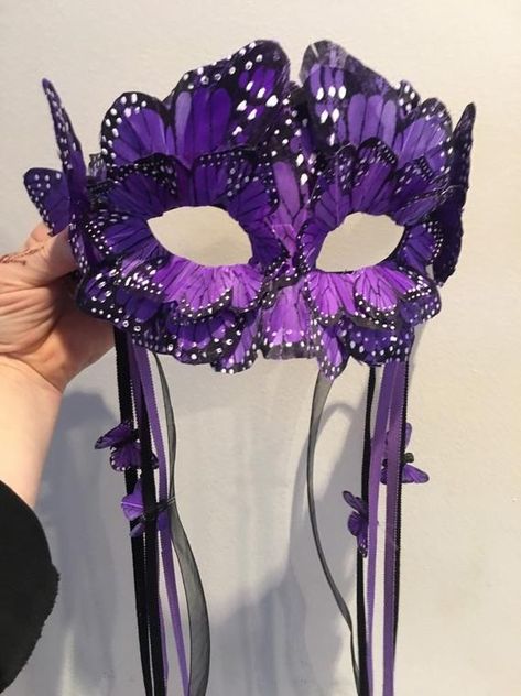 The Remarried Empress Novel, Surreal Party, Purple Masquerade Mask, Butterfly Masquerade Mask, Diy Masquerade Mask, Masquerade Mask Diy, New Years Eve Celebration, Madi Gras, Butterfly Bedroom