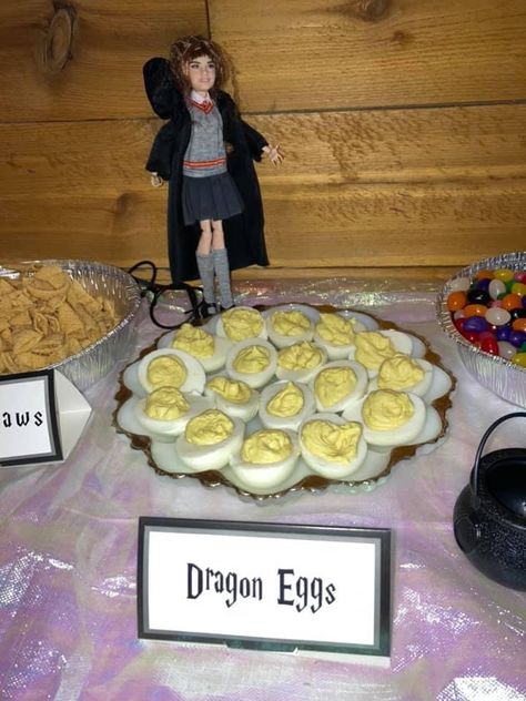 Harry Potter party Harry Potter Birthday Party Ideas Games Sorting Hat, Hp Bday Ideas, Harry Potter 9th Birthday Party, Mandrake Pigs In A Blanket, Harry Potter Snack Table, Harry Potter Swim Party, Harry Potter Party Ideas Decoration Diy, Food For Harry Potter Party, Harry Potter Wedding Food