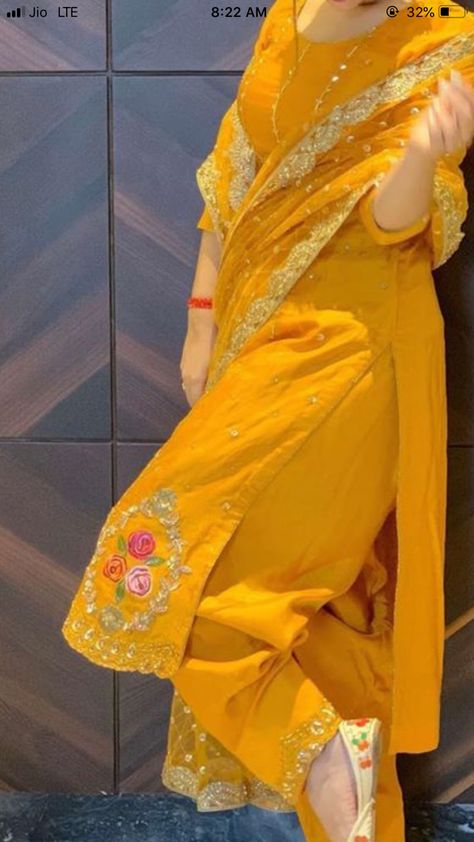 kors_attirebyGKN 9653820002 Yellow Punjabi Suit, New Style Suits, Bridal Suits Punjabi, Asian Suits, Punjabi Suits Party Wear, Embroidery Suits Punjabi, Designer Punjabi Suits, Punjabi Outfits, Pakistani Fashion Party Wear