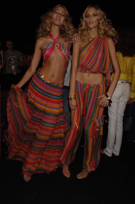 Roberto Cavalli Outfits, Roberto Cavalli 2000s, Roberto Cavalli Aesthetic, Roberto Cavalli 2023, Michelle Buswell, 2006 Style, Vintage Cavalli, Vintage Italian Fashion, Roberto Cavalli Vintage