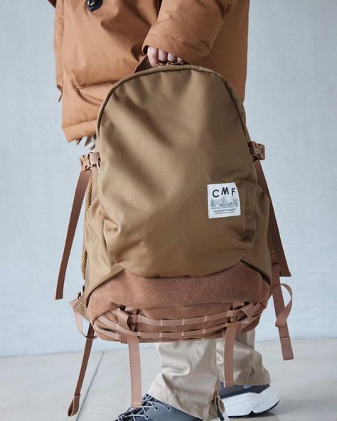 CMF Outdoor Garment on Instagram: “CMF2021FW LOOKBOOK #cmf #comfy #comfyoutdoorgarment #cmfoutdoorgarment” Urban Outdoor Backpack, Backpack Sketch, Big School Bags, Pet Shrimp, Bike Messenger Bags, Mens Backpack Fashion, Athleisure Men, Mens Bags Fashion, Trendy Backpacks