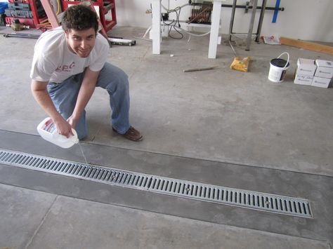 Drainage Garage Drainage Ideas, Garage Floor Drain Ideas, Garage Floor Drain, Basement Floor With Drain, Flooring For Basements That Flood, Basement Drainage, Rv Port, Fish Project, Garage Hacks