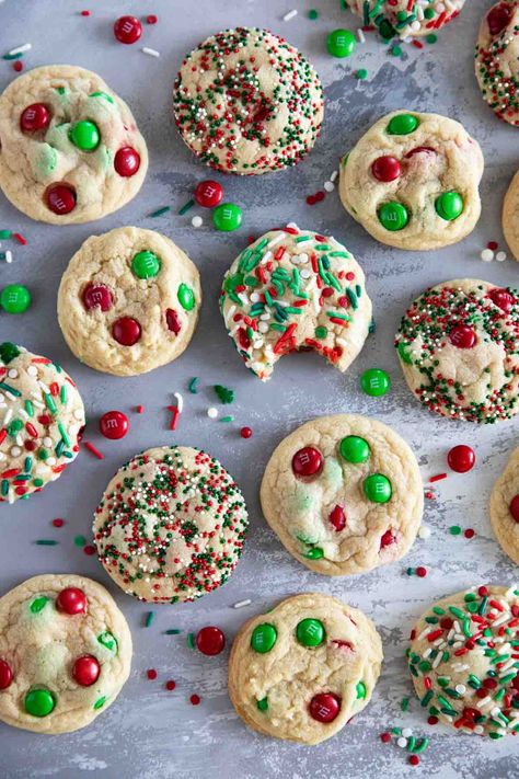 Mnm Cookies Recipe Christmas, Christmas Mnm Cookies, Mint M&m Recipes, M M Sugar Cookies Recipe, Christmas Cookies With M&ms, M&m Christmas Cookies, Christmas M M Cookies, M M Cookies Christmas, Holiday Whobilation