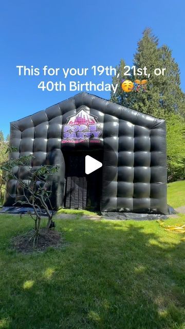 Pop N’ Party Vancouver Inflatable Party House on Instagram: "Surprise your friends with the party of the year with an inflatable nightclub 🥳🎊 #birthday #inflatablenightclub #popnpartyyvr #birthdayideas" Men Surprise Birthday Ideas, Double Birthday Party Ideas Adults, Birthday Party In Small House, Inflatable Club Party, Kickback Party Ideas Birthdays, Inflatable Nightclub Party, Birthday Ideas With Family, Private Party Ideas, Hall Party Ideas