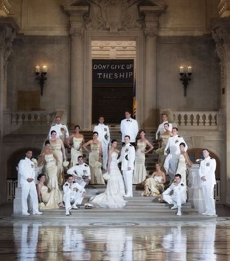 Bridal Party Photos Group Shots, Wedding Photography Poses Family, Naval Academy Wedding, Wedding Party Poses, Group Photoshoot, Wedding Party Photography, Wedding Photography Bridal Party, Large Bridal Parties, Bridal Party Poses