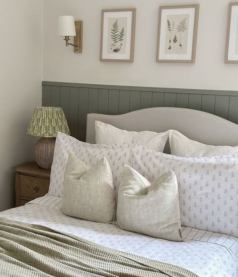 Mixing subtle patterns can add depth and interest to a plain area, elevating your space and creating dimension. Here Luci from @our_wandsworth_home has styled our Ashmore Sage Herringbone Cushions with other dainty patterns to create this cosy bedroom 🌿 We hope you're having a lovely week, I can't believe it's already Friday tomorrow! 🤍 #moderncountrystyle #moderncountryinteriors #moderncountrydecor #countrynewbuild #ourcosyhomes #interiorinspo #simplestyling #simplestyle #countrycottages... Dainty Patterns, Modern Country Decor, Sage Green Bedroom, Modern Country Style, Cosy Bedroom, Country Cottage Style, Green Bedroom, Country Interior, Neutral Interiors