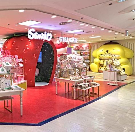 World's largest Sanrio store in Ginza, near Tokyo Station Sanrio World, Ginza Japan, Sanrio Shop, Sanrio Store, Japan Summer, Tokyo Station, Tokyo Travel, March 2024, Sanrio Characters