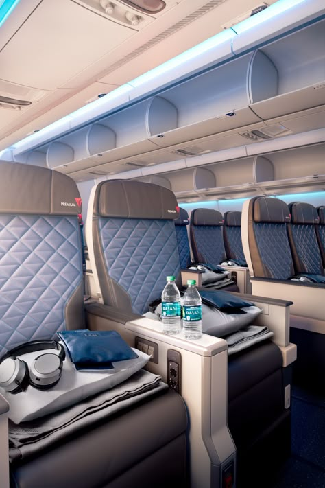 From seat width to amenity kits, we explore the differences when flying premium economy. Plane Travel Hacks, Cute Background For Zepeto, Premium Economy, Plane Seats, Economy Seats, Airline Seats, Amenity Kits, Airport Aesthetic, Best Airlines