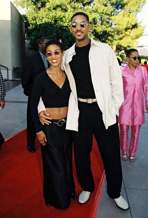 Jada and Will Smith Will Smith Jada Pinkett, 90s Red Carpet, Will And Jada Smith, Will Smith And Family, Decades Fashion, Gender Fluid Fashion, Jada Pinkett, Couple Fits, Jada Pinkett Smith