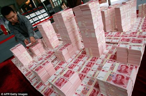 China Money, Plant Uses, Black Haircut Styles, Money Background, Luoyang, Pinterest Affiliate Marketing, Money Stacks, Gold Money, Central Business District