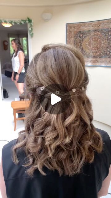 Wedding hairstylist on Instagram: "Hairstyle for the mother of the groom….let’s volume up! 

In association with @beflawlessbeautybar 

#bridalhair #bridesmaidhair #romantichair #weddingmakeupartist #vancouverwedding #vancouverhairstylist #weddinghairstyle #weddinghairstyles #yvrweddings #yvrwedding #motherofthebride #motherofthegroom #motherofthebridehair #bridalhairstylist #halfuphalfdownhairstyle #halfuphalfdown #yvrmua #weddinghairinspiration #weddinghairinspo #bohohairstyle #bohohairstyles #bridalbeauty #溫哥華化妝師 #bigsexyhair #weddingguesthair" Boho Hairstyle, Mother Of The Bride Hair, Instagram Hairstyles, Going Out Hairstyles, Wedding Guest Hairstyles, Wedding Makeup Artist, Crazy Hair Day At School, Wedding Hair Inspiration, Crazy Hair Days