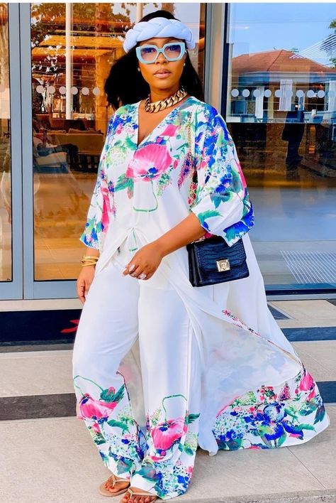 Chiffon Bubu Gown Styles, Chiffon Two Piece, Kimono Styles, Kaftan Styles, Bubu Gown Styles, African Ladies, Kimono Kaftan, Stylish Naija, Morning Dress