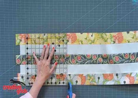 Jelly Roll Quilt Tutorial, Jelly Roll Strip Quilts Simple, Jelly Roll Blocks Free Pattern, Jellyroll Race Quilt Tutorials, Strip Quilt Blocks, Jelly Roll Scrap Quilts, Strip Set Quilt Patterns, Jelly Roll Blocks, Jelly Roll Projects Free Pattern