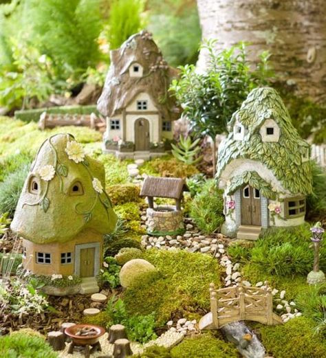 Solar Fairy House, Fairy Life, Fairytale Garden, Fairy Village, Fairy Garden Designs, Miniature Fairy Garden, Faeries Gardens, Mini Fairy Garden, Fairy Garden Houses