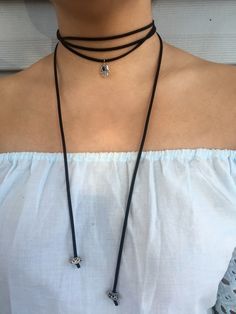 Suede Hamsa Wrap Around Black Choker  <3 @benitathediva Wrap Choker Necklace, Diy Choker, Black Cord Necklace, Diamond Cross Necklaces, Diy Jewelry Findings, Diamond Cross Pendants, Jewelry Choker, Diy Schmuck, Sea Glass Jewelry