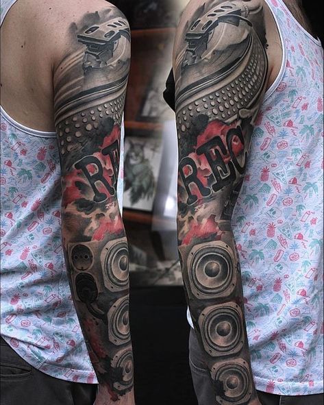 Music Tattoos For Guys, Dj Tattoo Designs, Dj Tattoo, Notes Tattoo, Tats Ideas, Music Tattoo Sleeves, Simple Tats, Lyrics Tattoo, Tattoos Mandala