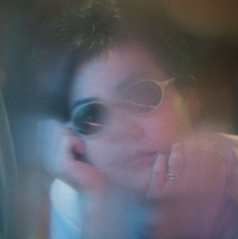 Chungking express aesthetic photo y2k 90s chinese fashion Faye Wong, Chungking Express, 90s Movies, Film Studies, Film School, Good Movies To Watch, Human Connection, Film Stills, Film Movie