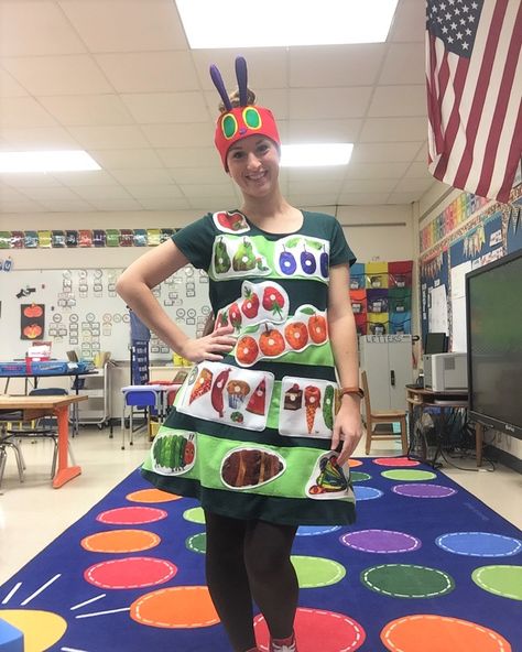 Halloween Costume Ideas for Teachers - Coloring in Cardigans Costume Ideas For Teachers, Eric Carle Classroom Theme, Cute Halloween Costume Ideas, Halloween Student, Pete The Cat Costume, Eric Carle Classroom, For Teachers, Easy Halloween Costume Ideas, Caterpillar Costume