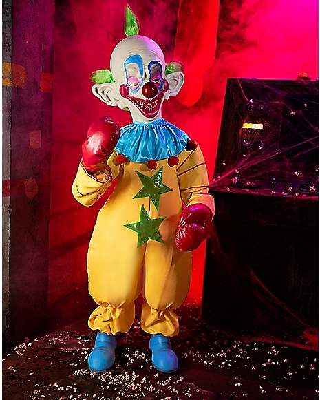 Spirit Halloween Animatronics, Horror Room, Killer Klowns From Outer Space, Halloween Animatronics, Movie Decor, Horror Decor, Halloween Tattoo, A Clown, Halloween Lights