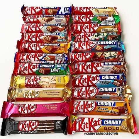 dessert content😍😍😍 on Instagram: “Who wants🤤🤤🤤🤤🤤 Check my recipe website🍫,link in bio👀 👇tag a food lover👇 ➖➖➖➖➖➖➖➖➖ Follow @choclate._.world Follow @choclate._.world Follow…” Kitkat Chunky, Kit Kat Flavors, Fudge Sundae, Recipe Website, American Snacks, Junk Food Snacks, Delicacy Food, Food Website, Food Goals