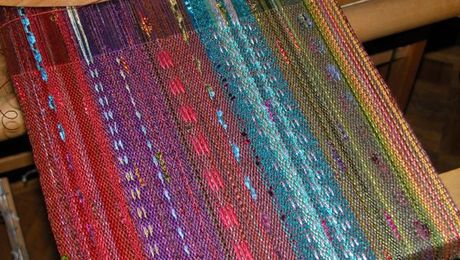 Sewing with Handwoven Fabrics - Threads Plastic Bag Crafts, Rigid Heddle Weaving Patterns, Saori Weaving, Rigid Heddle Weaving, Handloom Weaving, Weaving Ideas, Sewing Basket, Weaving Yarn, Fabric Ideas