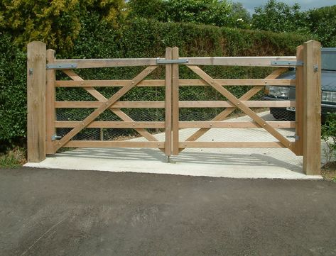 Wooden gates driveway