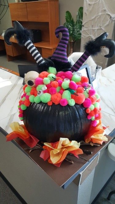 Witch Cauldron Pumpkin Decorating, Carveless Pumpkin Decorating, Pumpkin Decorating Caldron, Carveless Pumpkins, Bedazzled Pumpkin Ideas, Witches Cauldron Pumpkin Decorating, Witches Brew Pumpkin Decorating, Pumpkin Painting Ideas Witch, Cauldron Pumpkin Decorating