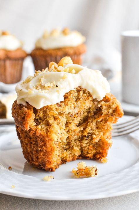 Carrot Cake Muffin Recipe, Spiced Carrot Cake, Carrot Cake With Cream Cheese, Carrot Spice Cake, Gluten Free Carrot Cake, Carrot Cake Muffins, Carrot Muffins, Cake Muffins, Carrot Cake Cupcakes