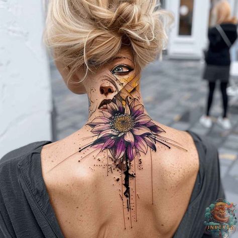 Abstract Flower Tattoo, Back Neck Tattoo, Abstract Flower Tattoos, Earthy Tattoos, Body Tattoo Design, Bauch Tattoos, Back Of Neck Tattoo, Tattoo Henna, Geniale Tattoos