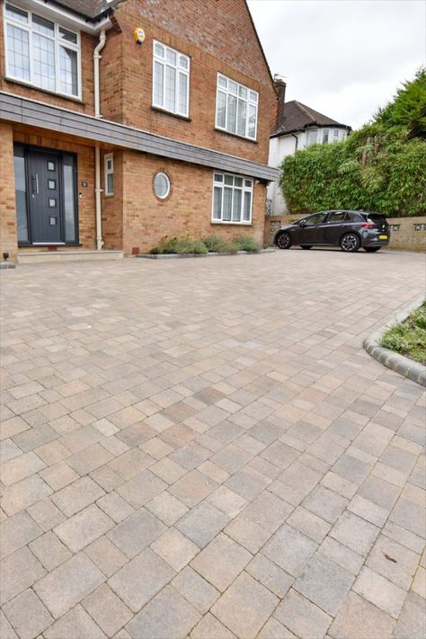 A stunning example of a #block #paving #driveway in Londond designed and built by Diamond Driveways.

For more block paving driveway ideas visit https://diamonddriveways.co.uk/block-paving-driveways-gallery

#home #homesweethome #homeimprovements #drivewayideas Paving Driveway Ideas, Block Paving Driveway Ideas, Hill Driveway, Paving Driveway, Block Paving Driveway, Driveway Blocks, Diy Driveway, Hill Landscape, Extension Plans