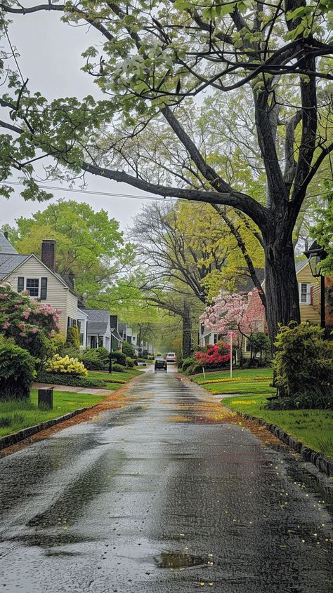 Walkable Small Towns, Pnw Small Town, Walkable Town Aesthetic, Small Town Square Aesthetic, Small Town New England Aesthetic, Small Town Canada, Small Town Usa Aesthetic, Summer In A Small Town Aesthetic, Small Towns Aesthetic