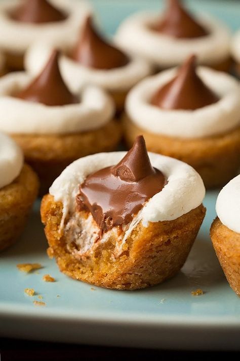 Recipes With Large Marshmallows, Mini Smores, S'mores Cookie Cups, Preschool Camping, Large Marshmallows, Smores Cookie, Cookie Cups Recipe, Campfire Desserts, Graham Cracker Cookies