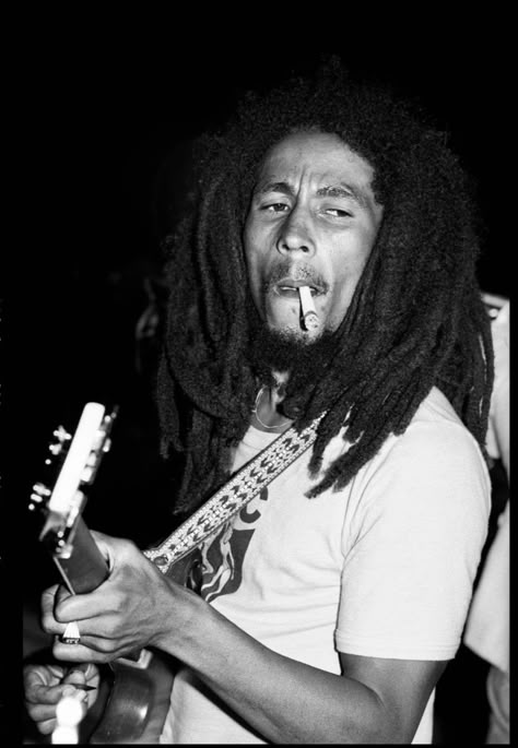 Bob Marley Skip Marley, Bob Marley Poster, Arte Bob Marley, Bob Marley Legend, Reggae Art, Bob Marley Pictures, 20th Century Music, Bob Marley Art, Robert Nesta