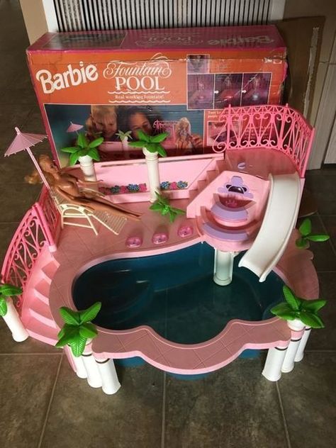 Fountain Pool, Barbie Playsets, Barbie 90s, Barbie Doll Set, Barbie Sets, Princess Toys, Barbie Doll House, Barbie Toys