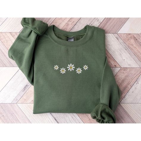 Embroidered Sweatshirt - Material: 80% Cotton And 20% Polyester, It Is Warmer And More Comfortable To Wear, And The Fabric Is Very Soft And Skin-Friendly. - Size: Our Sizes Range From S To 3xl, Suitable For More People Of Different Body Types. - Features: Cute And Honest Embroidered Round Neck Long-Sleeved Sweatshirt. The Exquisite Embroidery Looks Exquisite. It Is An Essential Fashion Item In Your Wardrobe. - Gift: This Awesome Embroidered Sweatshirt Is Comfortable And Affordable, Making It A G Daisy Sweatshirt, Crewneck Embroidery, Flower Sweatshirt, Flower Sweater, Botanical Shirt, Custom Sweatshirts, Flower Shirt, Embroidered Sweatshirts, Knit Collar