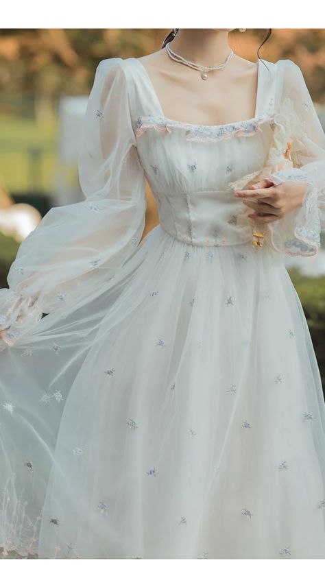 Cottagecore Chic, White Dress Aesthetic, Floral Princess Dress, Victorian Cottagecore, Dress With Floral Embroidery, Flower Embroidered Dress, Bridesmaid Attire, French Dress, Cottagecore Dress