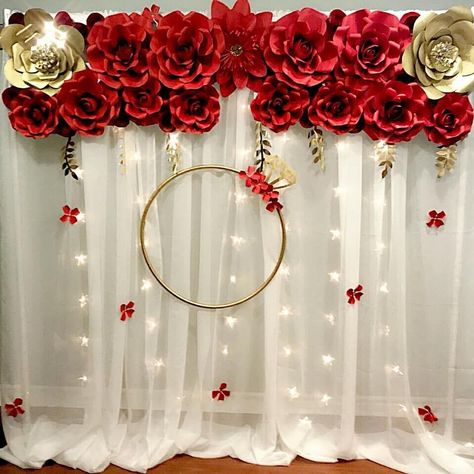 Red Roses Backdrop, Roses Backdrop, Wedding Background Decoration, Quinceanera Decorations, Diy Wedding Backdrop, Desi Wedding Decor, Wedding Backdrop Decorations, Wedding Design Decoration, Praise The Lord