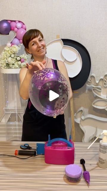 Genballoon on Instagram: "Sharing an idea 
One of the ways how to put confetti inside a balloon.
#balloonart  #fun  #top  #lifehacks #tips  #balloon  #balloonartist 
#patterns #patrones #mosaicballoon #balloonmosaic  #balloondecor  #mosaicframesforballoons #balloonsdecoration #balloonstylist#stuffedballoons" Balloon Decorations Diy Tutorials, Balloon Hacks, Bobo Balloons, Bobo Balloon, Party Balloons Diy, Balloon Bouquet Diy, Balloon Crafts, Diy Balloon Decorations, Birthday Balloon Decorations