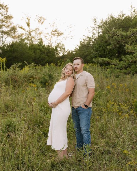 mercer twins coming real soon…☁️🎀🧸 • • • • • #pregnancyannouncement #maternityshoot #couplematernityshoot #pregnancyannouncementshoot #couplessession #tennesseecouplessession #tennesseeweddingphotographer #easttennesseeweddingphotographer #nationalparkweddingphotographer #tennesseeelopementphotographer Pregnant Couple, Pregnancy Shoot, Pregnancy Announcement, Elopement Photographer, Tennessee, Twins, Wedding Photographers, Quick Saves