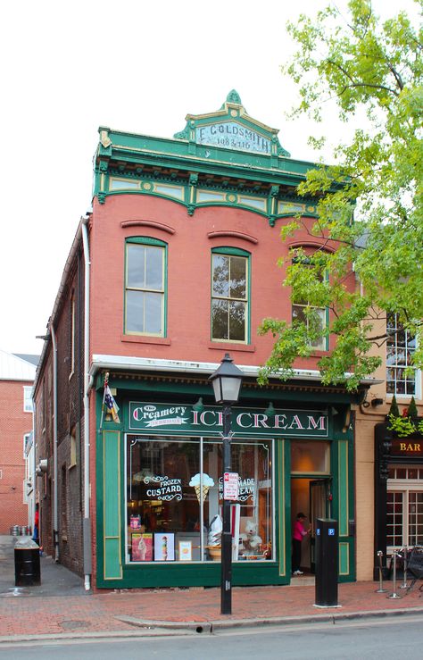 Old Town Alexandria Va, Town Building, Fotografi Urban, Storefront Design, Small Town Life, Old Town Alexandria, Alexandria Virginia, Dc Travel, Shop Fronts