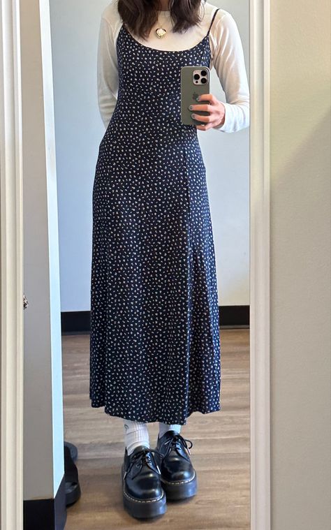 90s Long Dress Outfit, Conservative Dress Outfits, Long Dress Doc Martens, Maxi Dresses Winter, Summer Dress Autumn Outfit, Middie Skirt Outfit, Long Skirts For Winter, Long Skirts For Fall, Cute Outfits Feminine