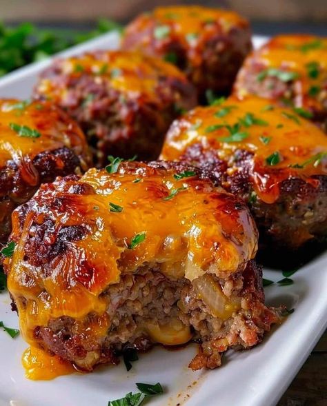 Paula Deen 👩🏻‍🍳 | Cheesy Stuffed Meatloaf Bites | Facebook Meatloaf Bites, Stuffed Meatloaf, Stuffed Meatballs, Meatloaf Ingredients, Läcker Mat, Prime Rib, Beef Recipes Easy, My Recipes, Meatloaf Recipes