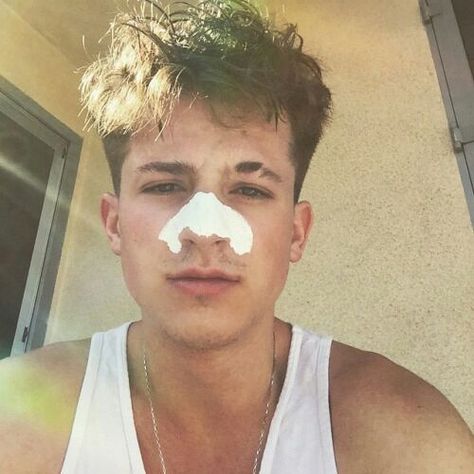 charlie puth facts - Measurements - Wattpad Charlie Video, Charlie Puth, Pop Singers, Charming Charlie, Celebrity Crush, The Story, Wattpad