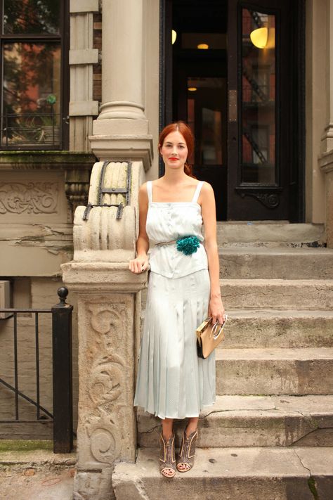 Taylor Tomasi Hill Leaves Marie Claire for Moda Operandi Taylor Tomasi, Taylor Tomasi Hill, Stockholm Street Style, The Editor, Milan Fashion Weeks, Street Style Paris, Todays Outfit, Style Crush, London Fashion Week