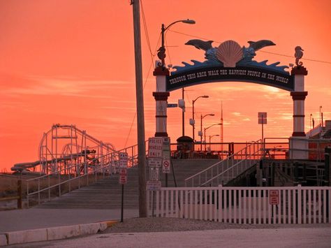 Best shore - Wildwood, NJ Wildwood New Jersey Aesthetic, New Jersey Aesthetic, Jersey Aesthetic, Aesthetic Landscapes, Wildwood New Jersey, Beach Crafts Diy, Nj Shore, North Wildwood, Nj Beaches