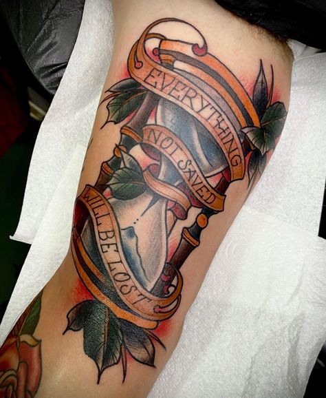 Neo Traditional Hourglass Tattoo, Tattoos For Dad Memorial, Memento Vivere, Hourglass Tattoo, Dove Tattoo, Traditional Sleeve, Creative Tattoo, Upper Arm Tattoos, London Tattoo