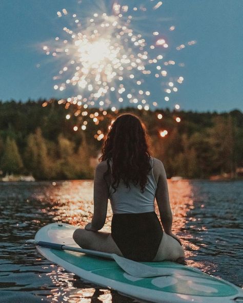 Julia Warren on Instagram: “Seeking adventure and inspiration? I’m Julia, a travel enthusiast and blogger. As women, we tend to stay in our comfort zones, but let’s…” 4th Of July Lake, Lakehouse Cabin, Swimming Nature, Lake Fun, 2023 Mood, Usa Party, The Lake House, Lake Time, House Cabin