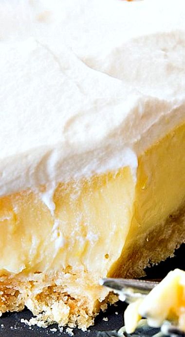 Weekend Recipe, Cooks Country, Lemon Pie Recipe, Country Recipes, Lemon Drink, Lemon Dessert Recipes, Weekend Meals, Lemon Pie, Flaky Pastry