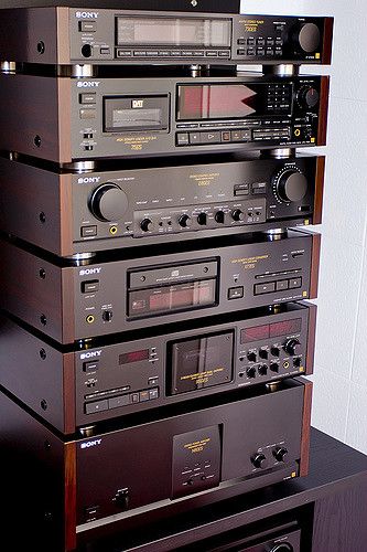 Explore mastercontrolmedia's photos on Flickr. mastercontrolmedia has uploaded 406 photos to Flickr. Stereo Equipment, Sony Electronics, Hi Fi System, Stereo Systems, Audio Room, Audio Design, Music System, Stereo System, Hifi Stereo